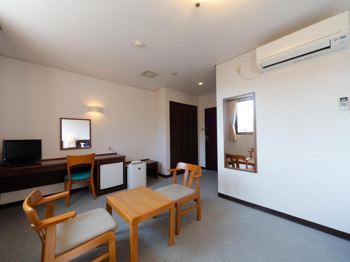 Tabist Business Hotel Fujiya Sasebo Buitenkant foto