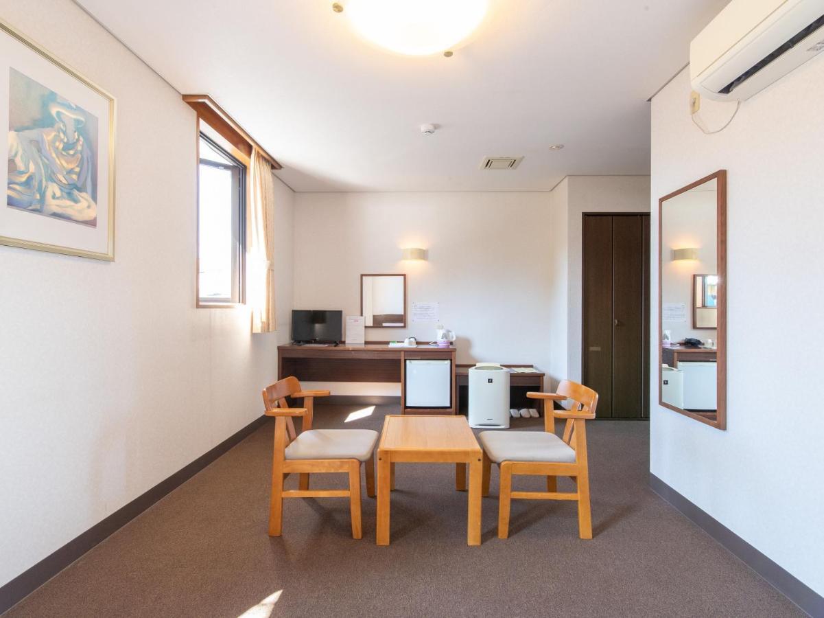 Tabist Business Hotel Fujiya Sasebo Buitenkant foto
